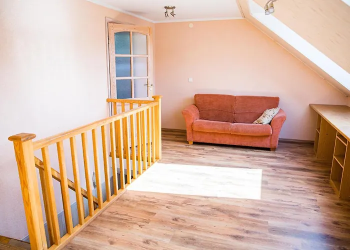 4 Bedroom 166m2 With Sauna In The 600m From The In A Quiet Family كوريسارِ