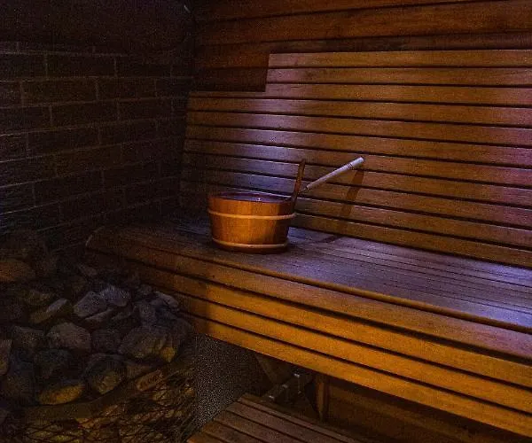 4 Bedroom 166m2 With Sauna In The 600m From The In A Quiet Family شقة *